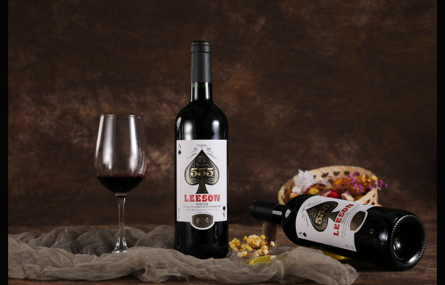 节日送礼新选择,推荐雷盛LEESON·555干红礼盒(图2) ScreenShot_2025-11-17_100720_704.png