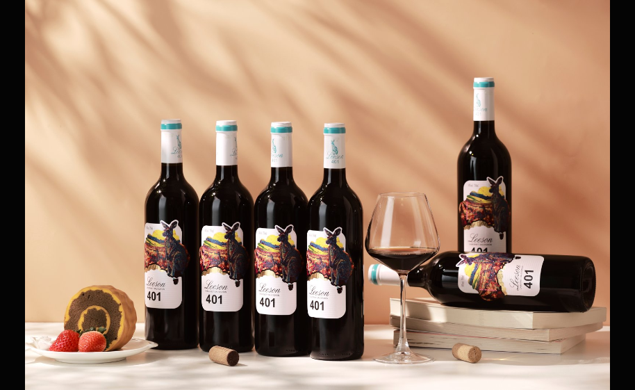 以酒为礼,以爱为名:妇女节与雷盛红酒的温柔对话(图5) 33333.png