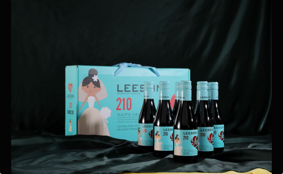 夏日露营酒水怎么带？雷盛轻便耐放葡萄酒推